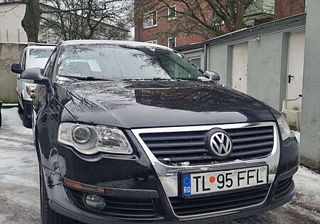 VW Passat Volkswagen 2.0 TDI DPF Comfortline