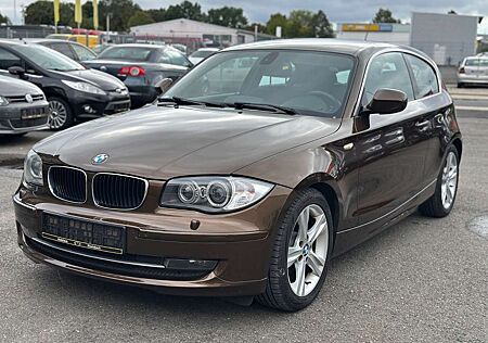 BMW 116 D-XENON-NAVI-PDC-SHZ-TEMPOMAT