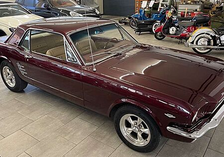 Ford Mustang orig.A-Code, Servo, tolles Auto
