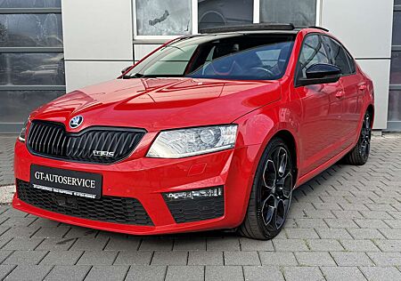 Skoda Octavia RS Pano/Canton/Memory/Kamera/8-fach bereift