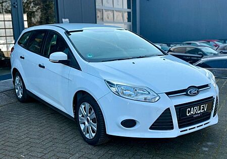 Ford Focus Zahnriemen + Wasserpumpe + Zündkerzen neu
