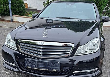 Mercedes-Benz C 200 CGI BlueEFFICIENCY