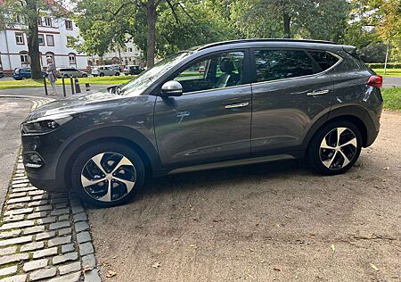 Hyundai Tucson Premium 4WD PANO*LEDER*NAVI*LED*KAMERA