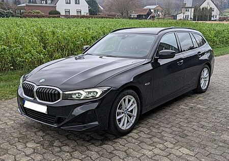 BMW 320e 320 Touring | AHK | LEDER | Inkl. Garantie