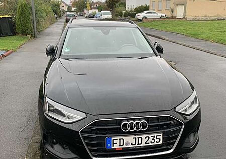 Audi A4 40 TDI basis