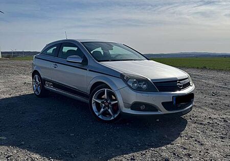 Opel Astra Gtc 2.0 Turbo
