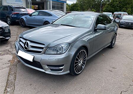 Mercedes-Benz C 250 CGI Coupé *AMG/ILS/Comand/19"/7G/Premium*