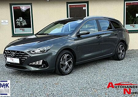 Hyundai i30 cw Select Mild-Hybrid Rückfahrkamera