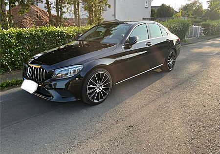 Mercedes-Benz C 220 Automatik /AHK / Rückfahrkamera