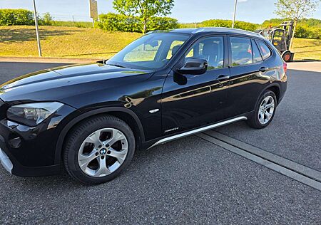 BMW X1 20 d xDrive*Automatik*EURO 5*Klimaautomatik*AHK