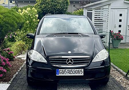 Mercedes-Benz A 150 2. Hand*Rentner*Garagenfahrzeug*Scheckheftgepflegt