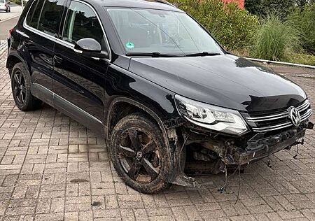 Volkswagen Tiguan 2.0 TDI DPF 4Motion BlueMotion Technology Sport &