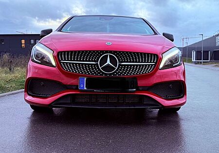 Mercedes-Benz A 220 4Matic 7G-DCT AMG Line