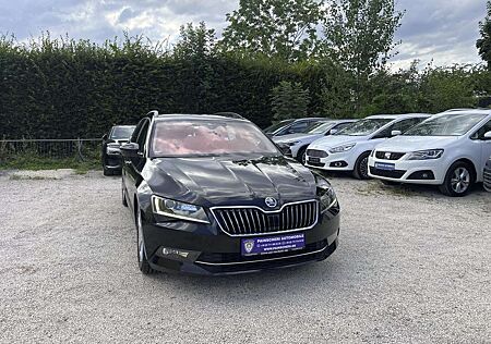 Skoda Superb Combi 2.0 TDI DSG Ambition ACC+KAMERA+AHK+Bi-XENON