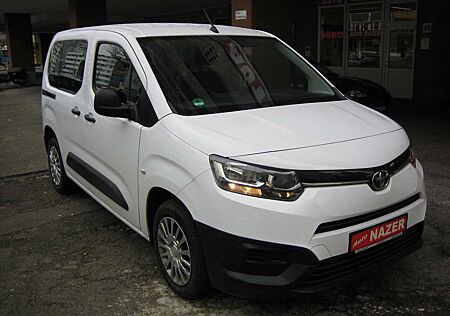 Toyota Pro Ace Proace City Verso 1,2 Turbo Team Deut.