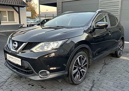 Nissan Qashqai 360 Automatik+Navi+Panorama+RFK+