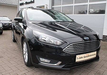 Ford Focus Lim. Titanium *TÜV-NEU* Zahnriemen NEU*