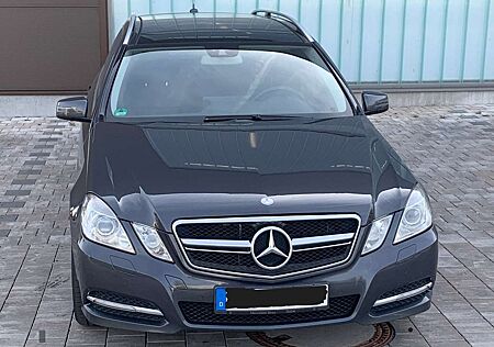 Mercedes-Benz E 200 E-Klasse T-Modell T BlueEFFICIENCY 7G-TRONIC Avant