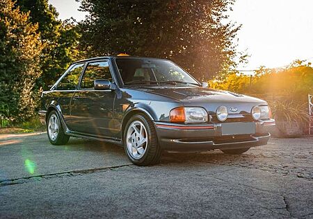 Ford Escort RS Turbo