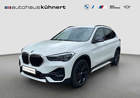 BMW X1 xDrive25e Sport Line LED StHzg Navi ParkAss Sports