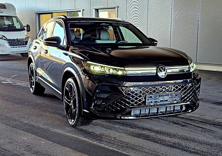 VW Tiguan Volkswagen 2.0 TDI 4MOTION DSG R-Line IQ.Drive AHK