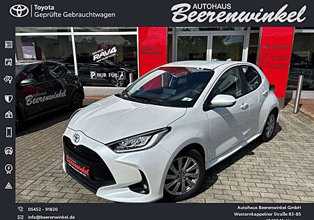 Toyota Yaris 1.5-l-VVT-i Active Technology *LED + Alu*