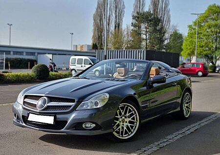 Mercedes-Benz SL 350 , Super Ausstattung, FELGEN, Scheckheft