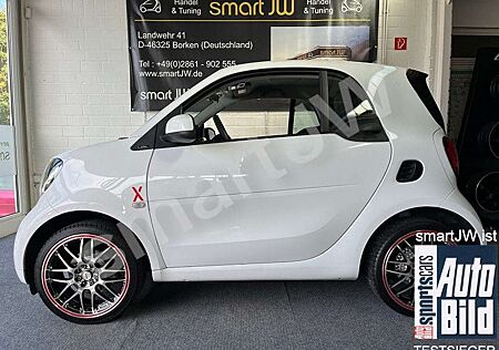 Smart ForTwo 109 PS Navi Kamera 17 Zoll Ambientebeleuchtung
