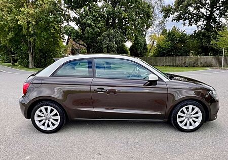 Audi A1 1,2 TFSI AmbitionAmbition