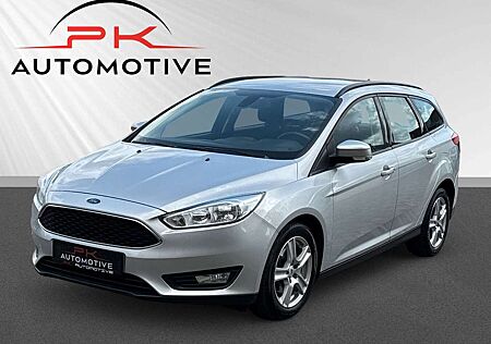 Ford Focus Turn. Bus. 1.6TDCI/AHK/CARPLAY/ZAHNR/PDC