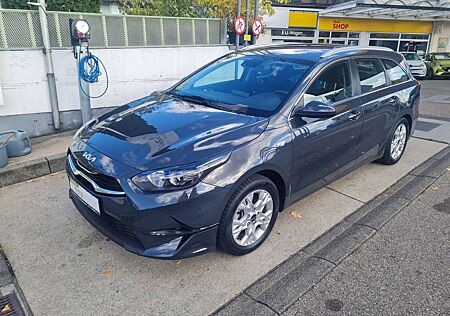 Kia XCeed Ceed SW / cee'd SW 1.5T-GDI Vision*Kamera*AHK*