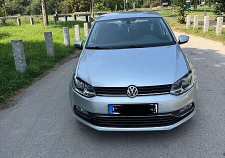 VW Polo Volkswagen 1.2 TSI (Blue Motion Technology) DSG Comfortline