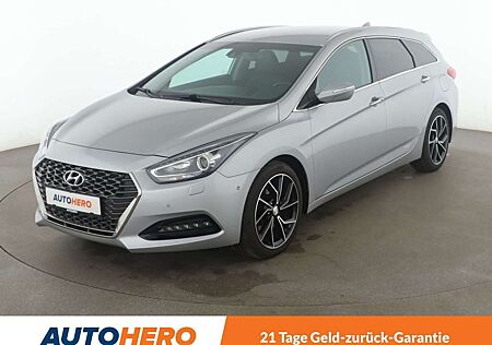 Hyundai i40 1.6 CRDi Space Plus*NAVI*TEMPO*PDC*SHZ*
