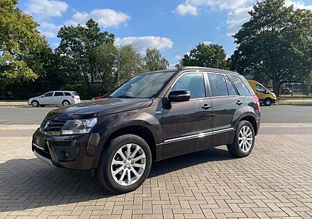 Suzuki Grand Vitara 1.9 DDIS 4X4 AHK *RFK**KlimaAutom*
