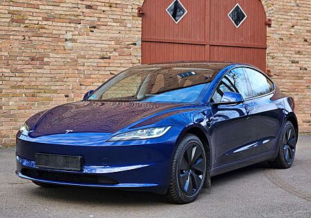 Tesla Model 3 LR AWD Highland + EAP + MwSt. ausweisbar 2024!