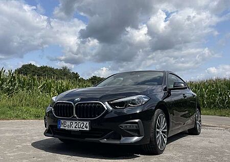 BMW 218 i Advantage