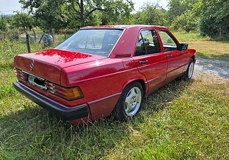 Mercedes-Benz 190 D