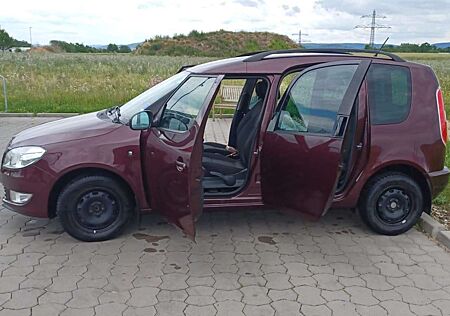 Skoda Roomster 1.2 TSI Noire