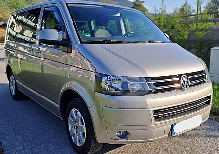 VW T5 Multivan Volkswagen Transporter T5 TDI BMT Special