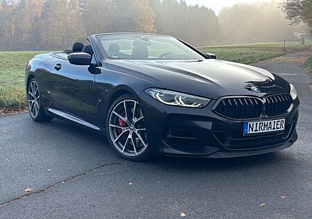 BMW M850 i xDrive Cabrio Laser Carbon Display Voll