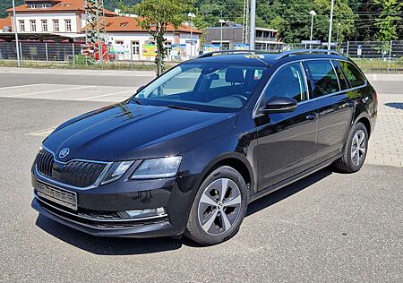Skoda Octavia III Combi Diesel Combi 1.6 TDI DSG Style