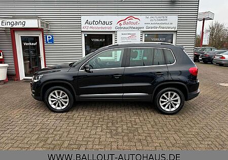 VW Tiguan Volkswagen Sport & Style 4X4*2.HAND*PANO*NAVI*AHK*