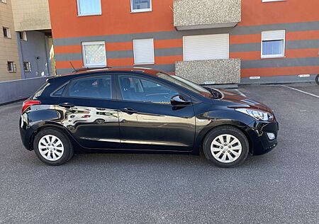 Hyundai i30 blue Classic
