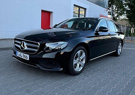 Mercedes-Benz E 220 d T 9G-TRONIC Avantgarde