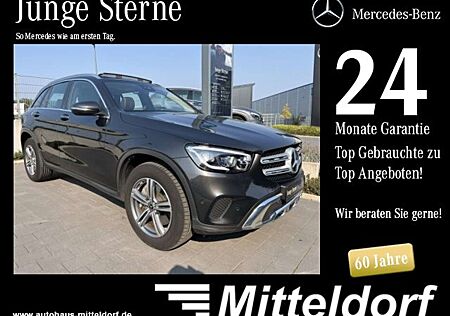 Mercedes-Benz GLC 300 de 4M MBUX PANO KEYLESS MULTIBEAM AHK RF