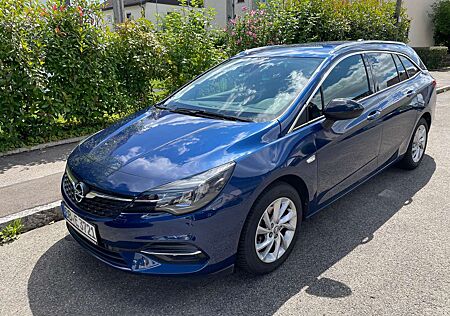 Opel Astra +Sports+Tourer+1.2+Turbo+Elegance