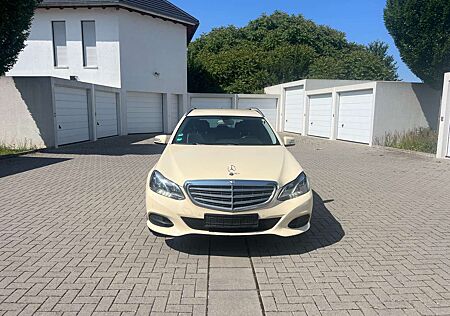 Mercedes-Benz E 200 BlueTec (212.206)