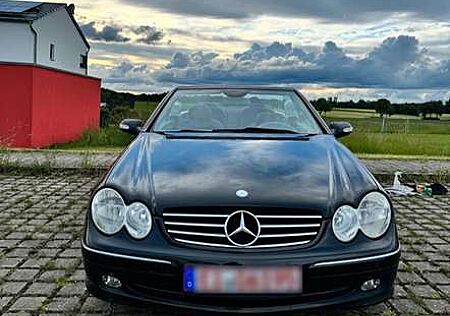 Mercedes-Benz CLK 200 Cabrio Kompressor Avantgarde