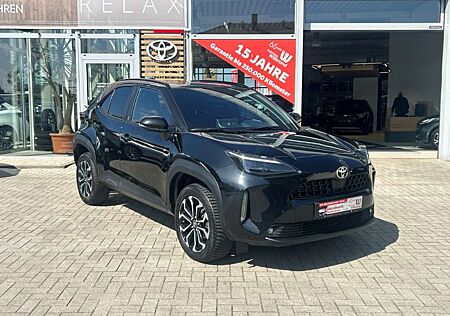 Toyota Yaris Cross Hybrid, Team Deutschland 1.5 l Navi LED Apple CarP