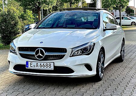 Mercedes-Benz CLA 200 (117.943)